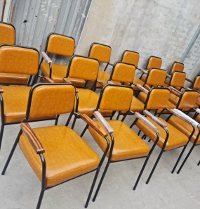 Ghế cà phê bọc nệm