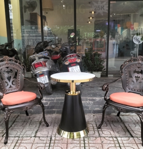 Bàn chân trụ cà phê nhập khẩu