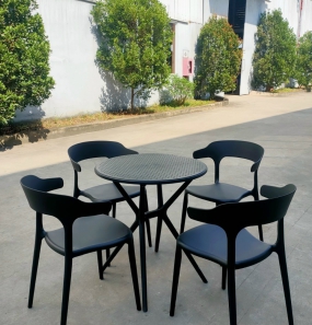 BÀN CÀ PHÊ 3024 NHỰA PP ĐÚC