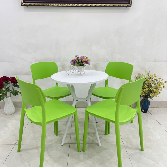 Ghế Nhựa Đúc Mặt Liền Khối 005 Cao Cấp – Bền Đẹp, Giá Rẻ Cho Quán Cafe & Sân Vườn