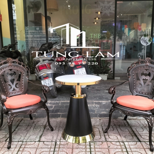 ghế nhôm đúc 01