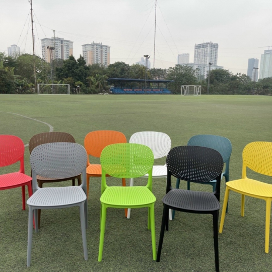 GHẾ NHỰA ĐÚC LỔ 3002