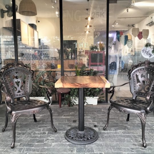 ghế nhôm đúc 01