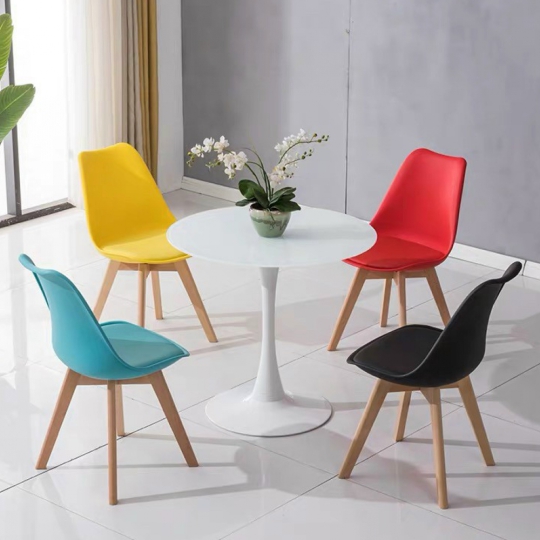 GHẾ EMES MẶT NỆM