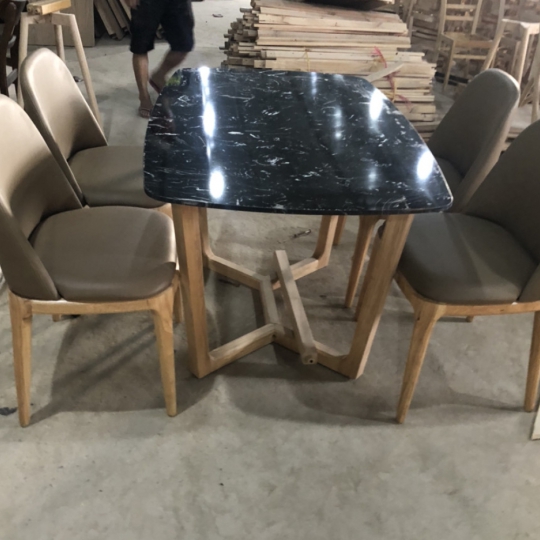 BỘ BÀN ĂN GIA ĐÌNH