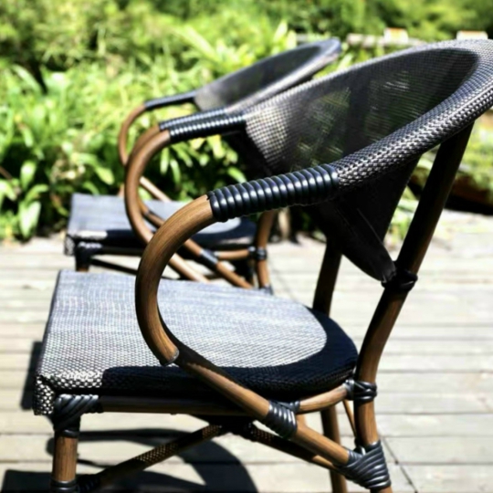 Ghế Cafe Chất Liệu Khung Nhôm