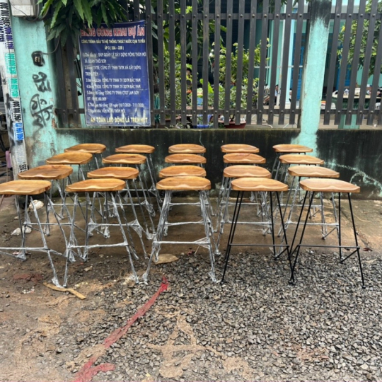 Ghế bar NUNA mặt lõm