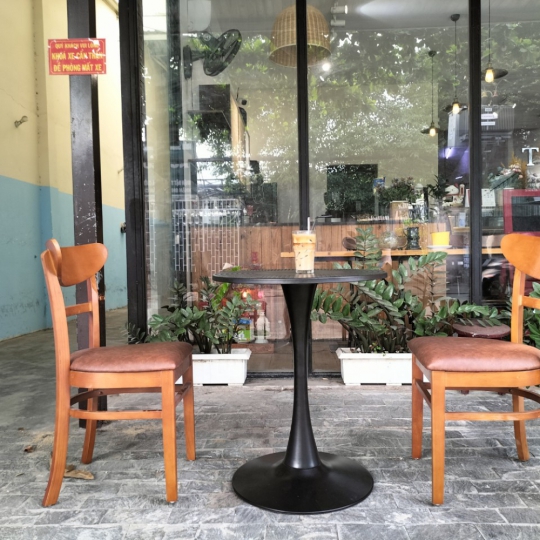 Ghế gỗ cabin mặt trăng