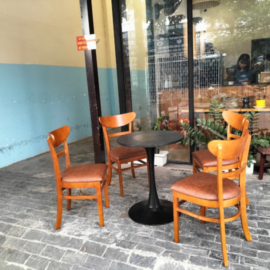 Ghế gỗ cabin mặt trăng