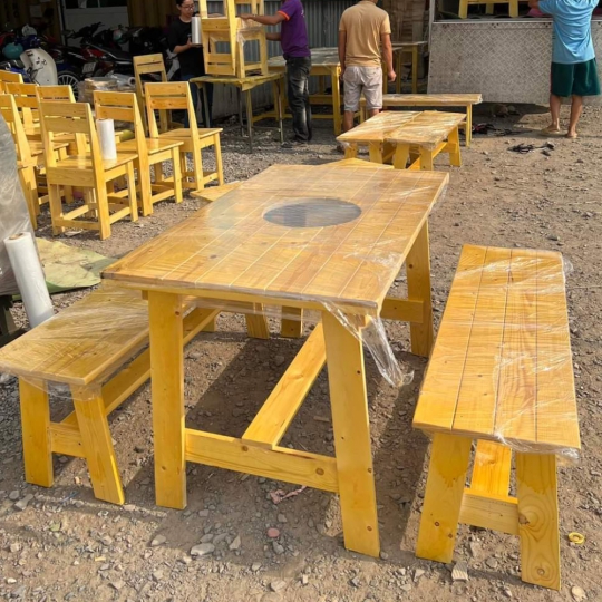 Bàn ghế dành cho quán ăn quán nhậu