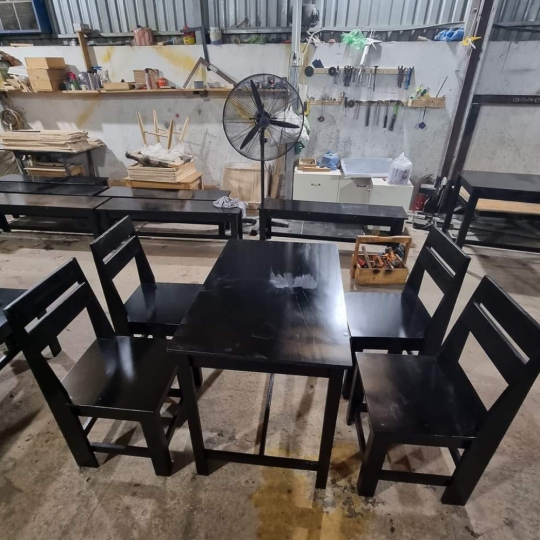 Bàn ghế dành cho quán ăn quán nhậu