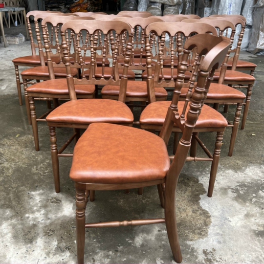 Ghế napoleon Khung gỗ mặt bọc nệm theo yêu cầu