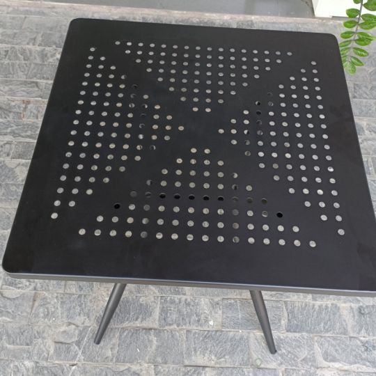 BÀN NGOÀI TRỜI FULL SẮT CACA 8TL50