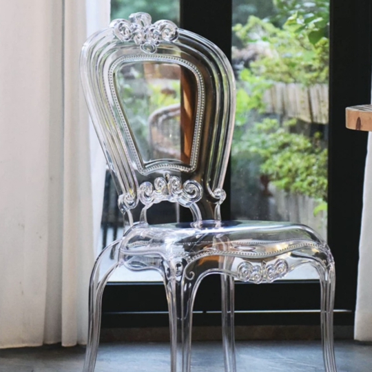 GHẾ GOKU TRONG SUỐT