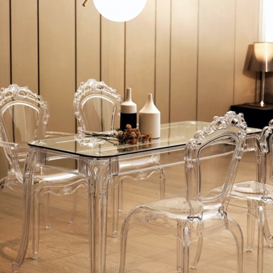 GHẾ GOKU TRONG SUỐT