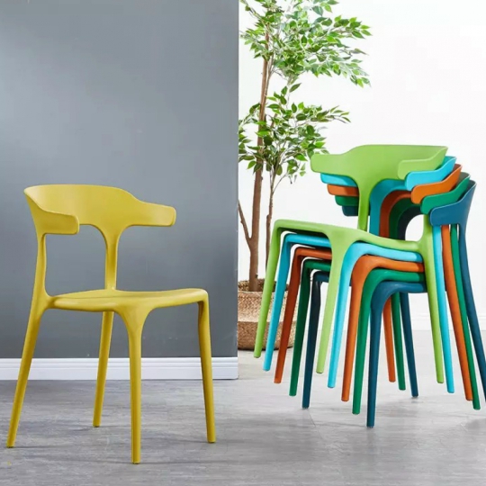 GHẾ BULL 3001 NHỰA PP ĐÚC