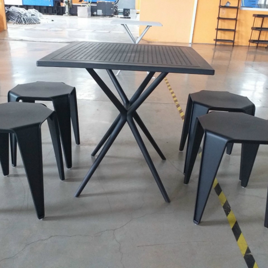 BÀN CÀ PHÊ 3024 NHỰA PP ĐÚC