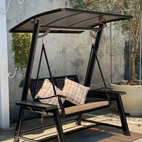 XÍCH ĐU KHUNG NHÔM ĐÚC CÓ TÍCH HỢP ĐÈN NĂNG LƯỢNG MẶT TRỜI