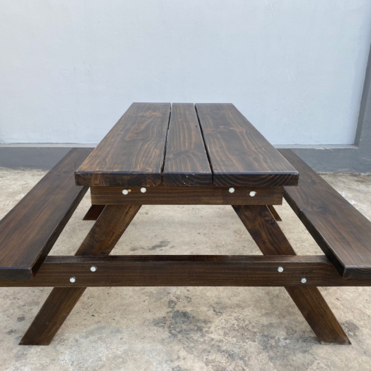 BỘ BÀN GHẾ GỖ THÔNG DÀI 120CM RỘNG 70CM CAO 75CM