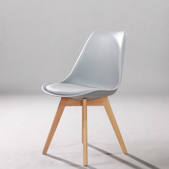 GHẾ EMES MẶT NỆM