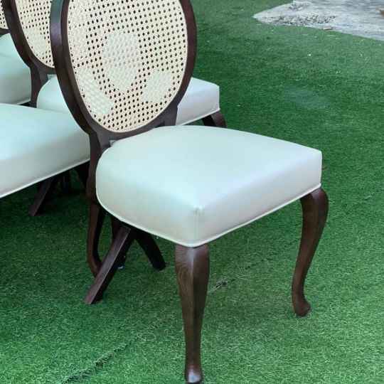 Ghế Jolivet Christopher Guy Gỗ Tần Bì