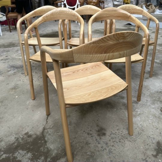 GHẾ NEVA CÓ TAY TỰA