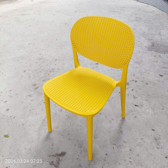 Ghế Nhựa Đúc Lỗ Sankyo 006 Cao Cấp – Hiện Đại, Thoáng Khí, Đa Năng