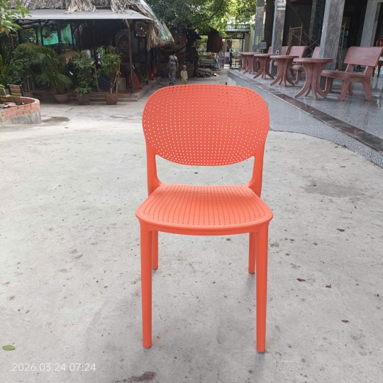 Ghế Nhựa Đúc Lỗ Sankyo 006 Cao Cấp – Hiện Đại, Thoáng Khí, Đa Năng